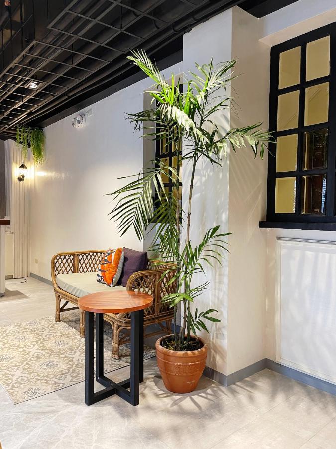 Airo Suites Makati Pasay Kültér fotó