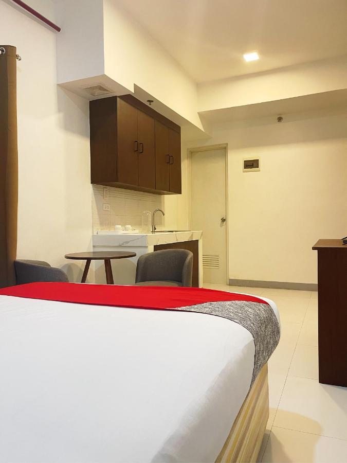 Airo Suites Makati Pasay Kültér fotó
